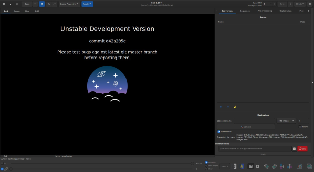 Screenshot eines Computerbildschirms, der den Text "instabile Entwicklungsversion" in fetter weißer Schrift auf schwarzem Hintergrund anzeigt, mit "unaufhaltsame Entwicklung" in hellblau hervorgehoben, zusammen mit Symbolen für eine Suchleiste, Dropdown-Menü und Fortschrittsbalken.