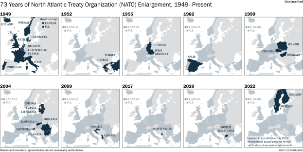 Karte zeigt die NATO-Erweiterung von 1949 bis heute, mit Regionen farblich nach Jahr der Aufnahme codiert.