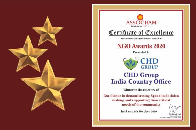 Auszeichnung für den NGO Award 2020 mit dem Text 'Chd Group India Country Office' und einem Schild-Logo mit einem zentralen Stern und einem Lorbeerkranz.