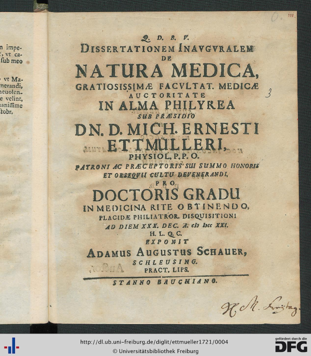 Offenes Buch mit dem Titel "Dissertationen in Inaugvraalem de Natura Medica, Gratisissima Facultat, Medica in Alma Philyrea" mit hellblauem Einband, weißer Umrandung und medizinischem Stab-Illustration in Kursivschrift.